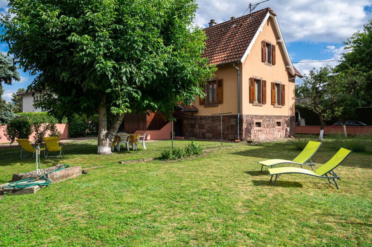 La Maison De Vacances De Colmar Et Son Jardin Exterior photo